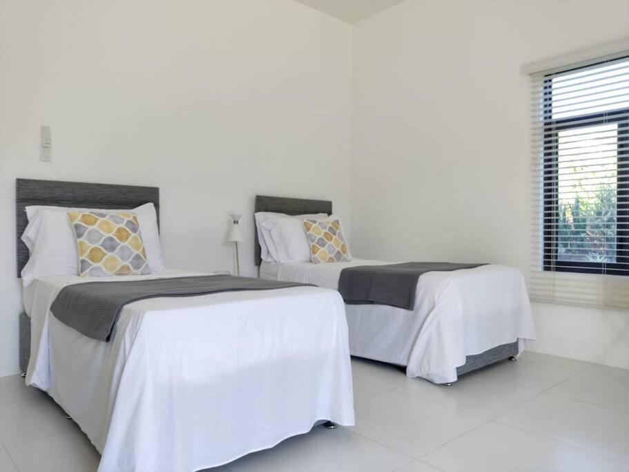 The Willow Apartment Ocho Rios Kültér fotó